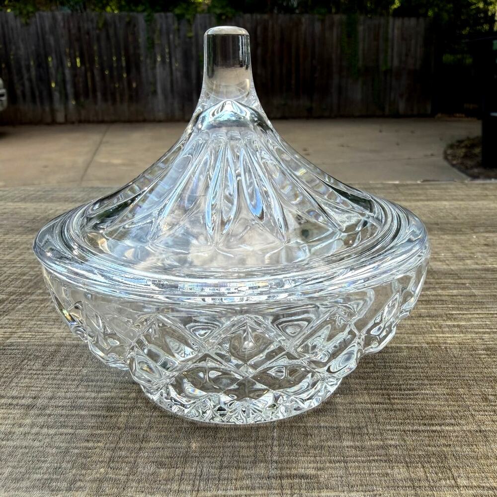 Vintage Clear Pressed Glass Covered Candy Dish Trinket Box Diamond Starburst 4”